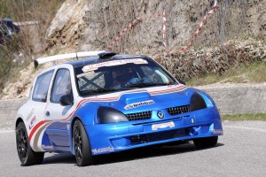 Team Racing Gubbio e Fiorucci in azione su Renault Clio_Foto Io Scatto