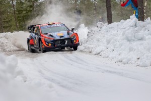 Hyundai Motorsport_Rally Svezia 02